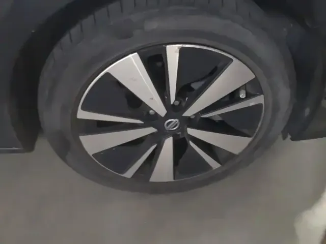 Nissan Teana — Фото автомобиля 6