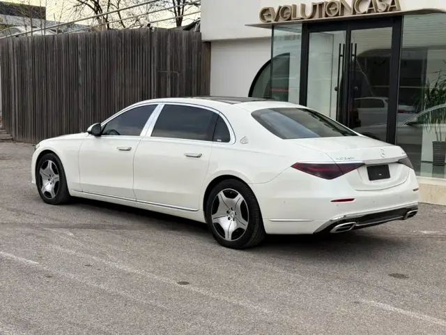 Mercedes-Benz Maybach S-Class — Фото автомобиля 11