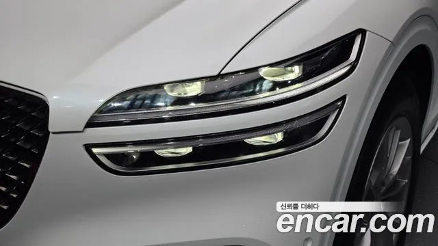 Genesis GV70 2.5T Бензин 2WD — Фото автомобиля 18