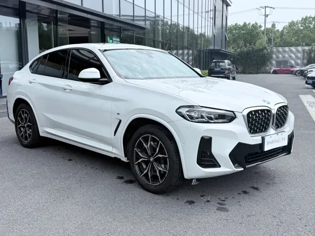 BMW X4 — Фото автомобиля 3
