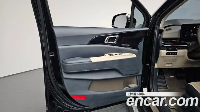 Kia Carnival 4th Gen — Фото автомобиля 13