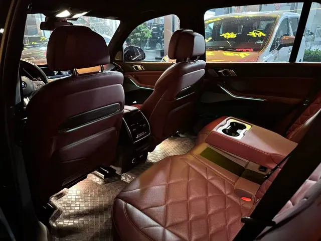BMW X5 — Фото автомобиля 4