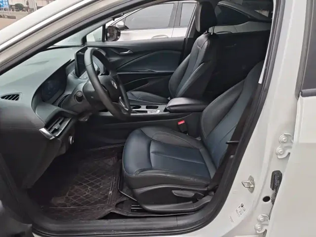 Buick Velite 6 — Фото автомобиля 14
