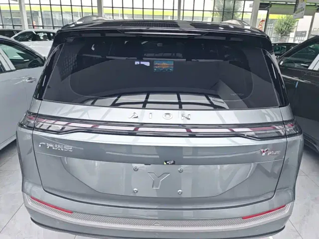 GAC Aion Y — Фото автомобиля 5