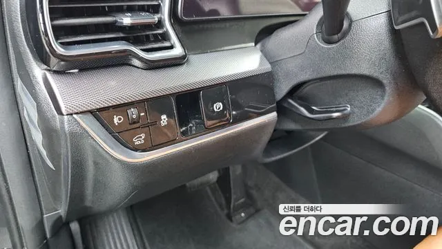Kia Sportage Sportage 5-е поколение Бензин 1.6 турбо 2WD — Фото автомобиля 19