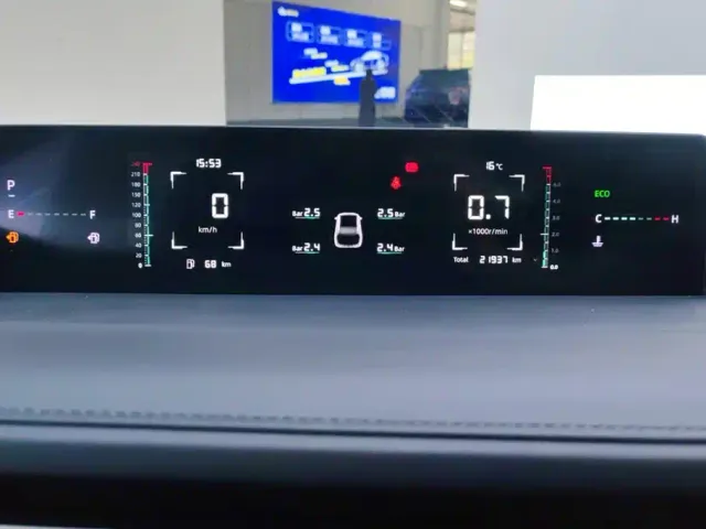 Changan Lamore — Фото автомобиля 14