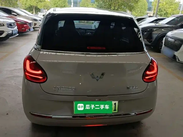 Wuling Bingo — Фото автомобиля 5