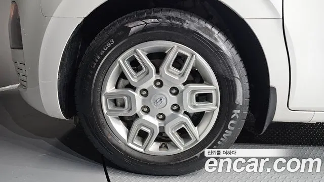 Hyundai Staria Staria Карго 5 мест — Фото автомобиля 5