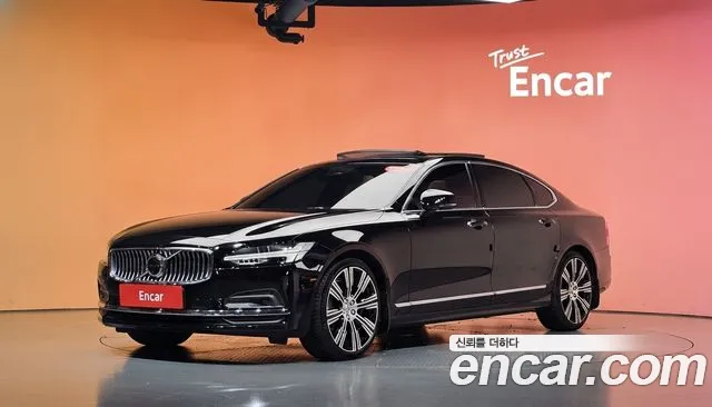 Фотография автомобиля — Volvo S90