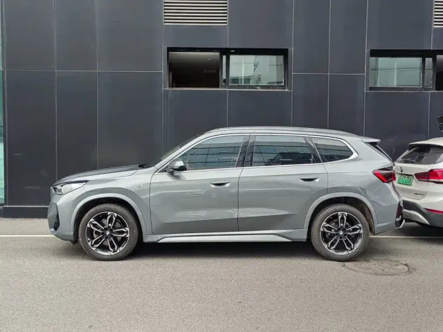 BMW X1 — Фото автомобиля 4
