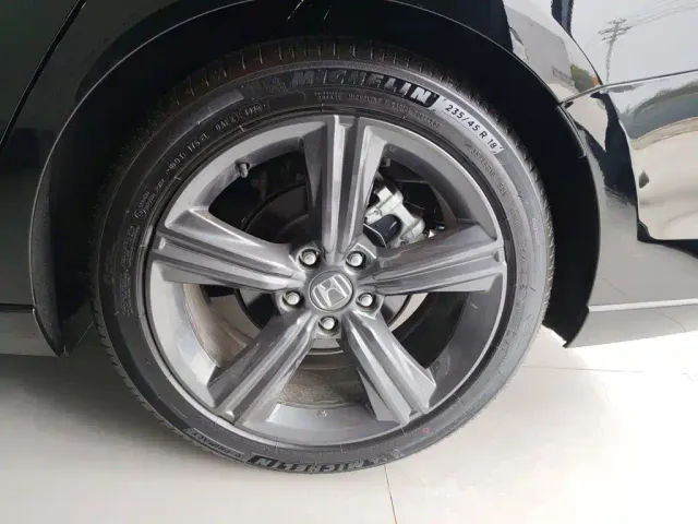 Honda Inspire — Фото автомобиля 12