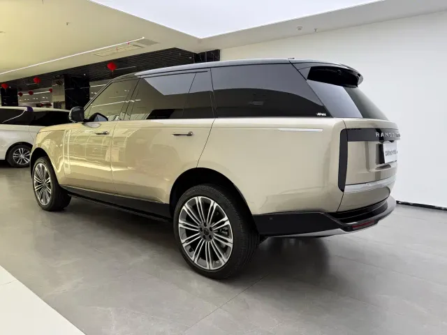 Land Rover Range Rover — Фото автомобиля 9