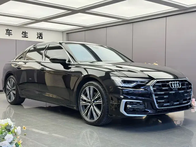 Audi A6L — Фото автомобиля 3