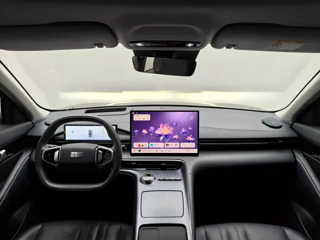 Geely Galaxy E5 — Фото автомобиля 4