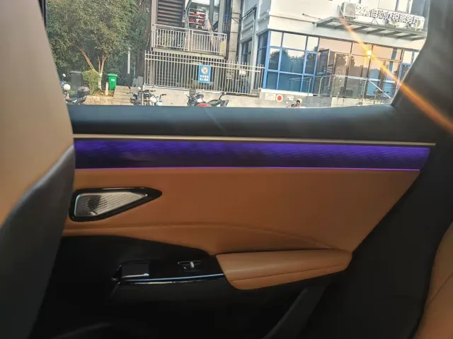 Geely Galaxy L7 — Фото автомобиля 11