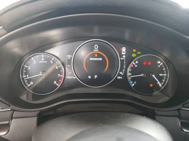 Mazda Axela — Фото автомобиля 11