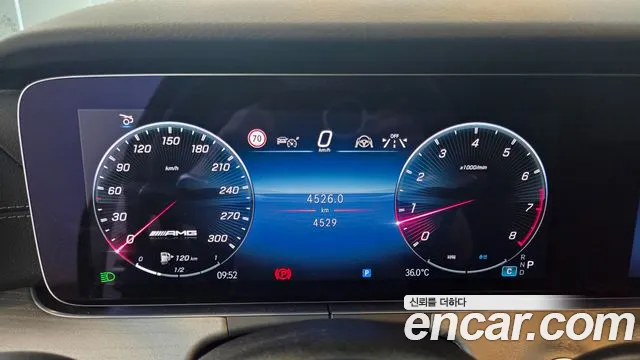 Mercedes-Benz AMG GT 4 двери 43 4MATIC+ — Фото автомобиля 8