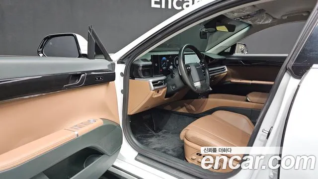 Hyundai Grandeur GN7 — Фото автомобиля 15