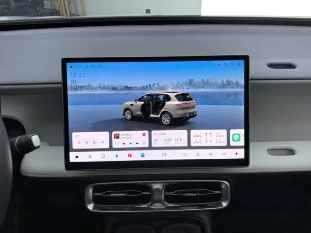 Leapmotor B10 — Фото автомобиля 13