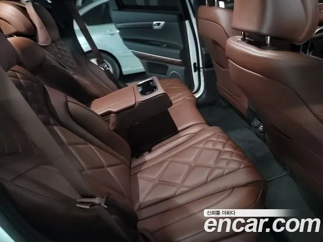 Genesis GV80 — Фото автомобиля 11