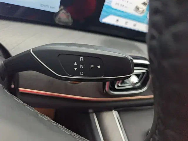 Chery Tiggo 9 — Фото автомобиля 13