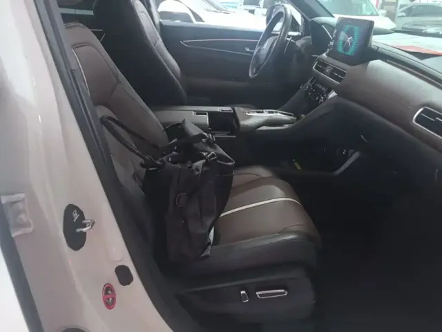 Honda Honda UR-V 2024 370TURBO 2WD Zun Ya Edition — Фото автомобиля 24