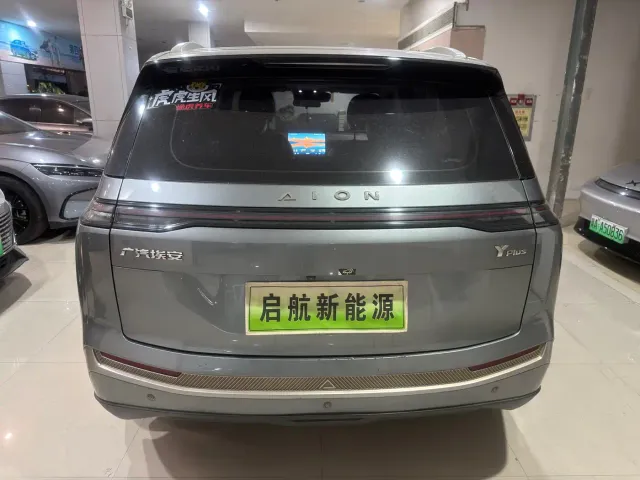 GAC Aion Y — Фото автомобиля 10