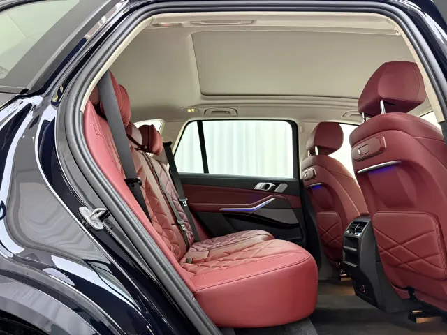 BMW X5 — Фото автомобиля 10