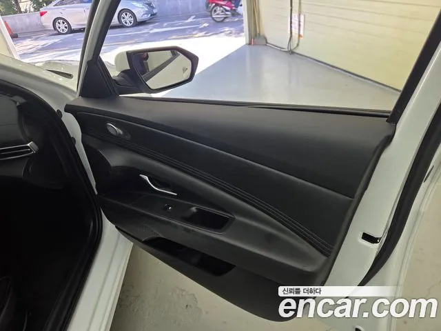 Hyundai Avante CN7 — Фото автомобиля 17