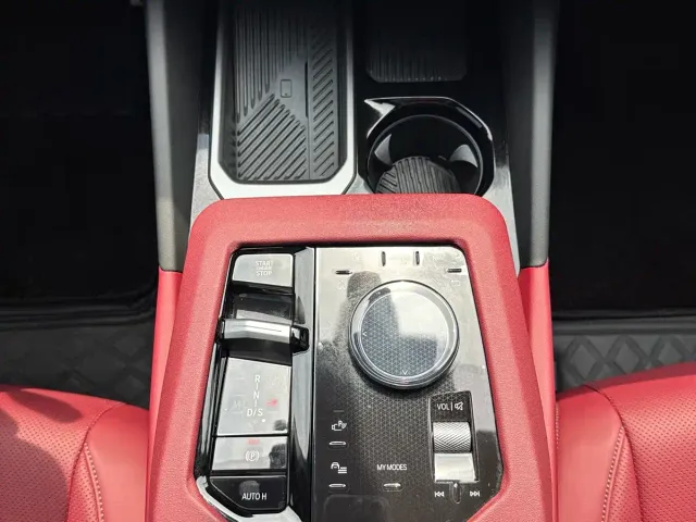BMW 5 Series — Фото автомобиля 13