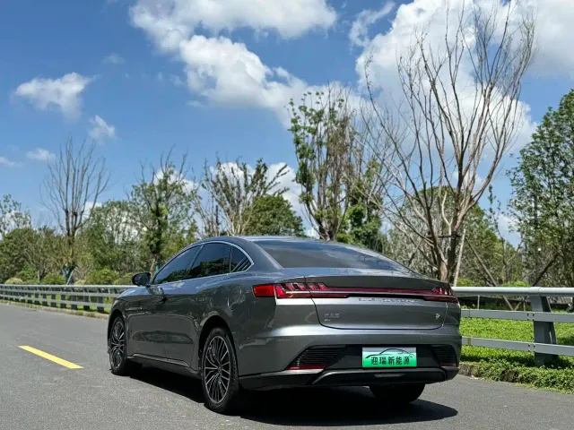 BYD Han — Фото автомобиля 7