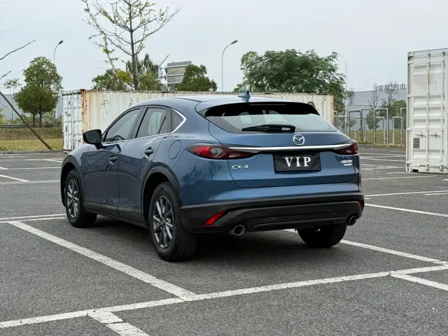 Mazda CX-4 — Фото автомобиля 14