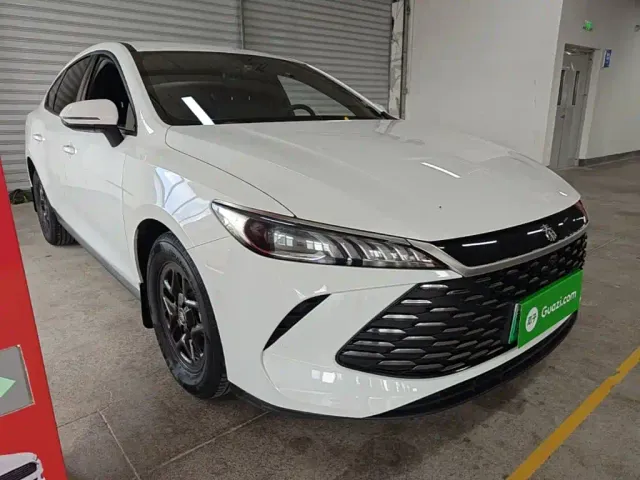 BYD Qin PLUS — Фото автомобиля 3