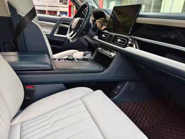 BAIC BJ60 — Фото автомобиля 10