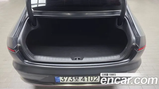 Hyundai Grandeur GN7 — Фото автомобиля 22