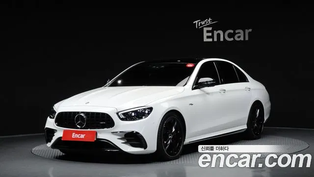 Фотография автомобиля — Mercedes-Benz E-Class W213