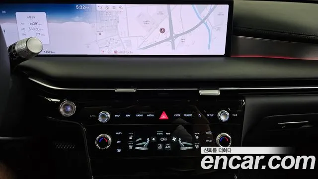 Genesis G80 Бензин 2.5 турбо AWD — Фото автомобиля 13