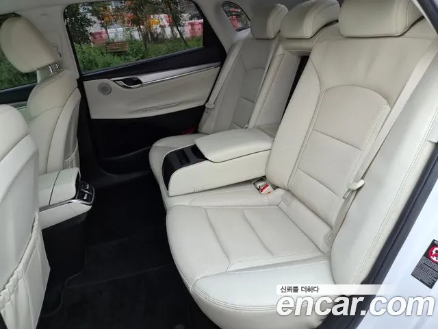 Hyundai Grandeur (New) Hybrid — Фото автомобиля 16