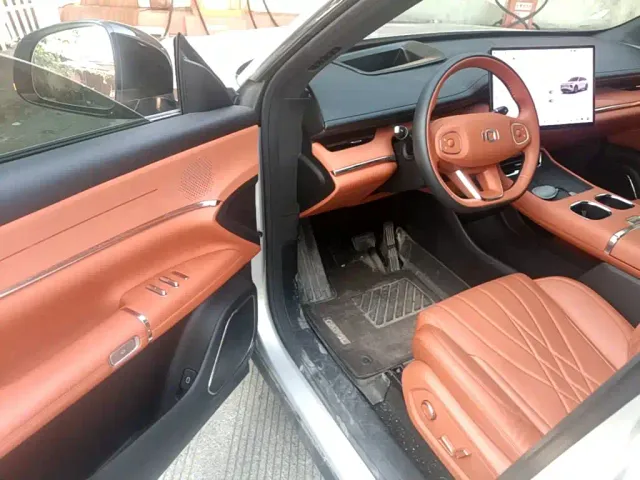 Changan Qiyuan Q07 — Фото автомобиля 15