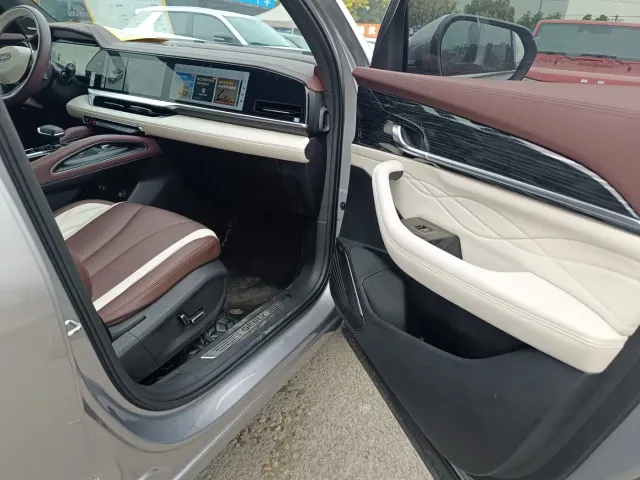 Geely Xingyue L — Фото автомобиля 12