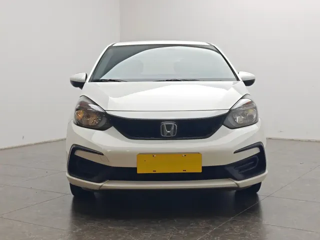 Honda Fit — Фото автомобиля 5