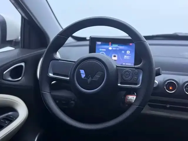 Wuling Bingo — Фото автомобиля 6
