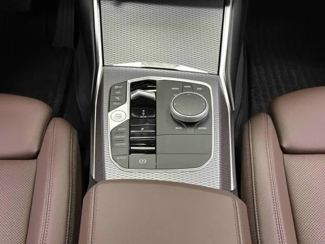 BMW 3 Series — Фото автомобиля 15
