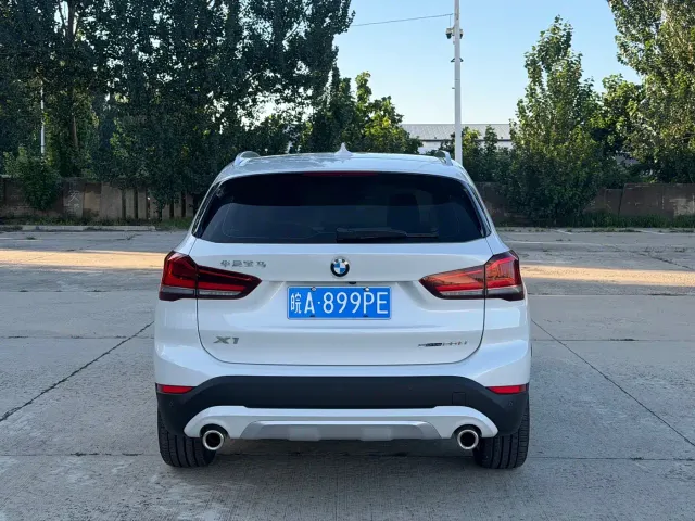 BMW X1 — Фото автомобиля 6
