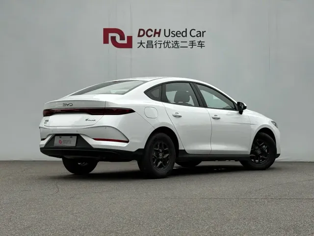 BYD Qin PLUS — Фото автомобиля 4