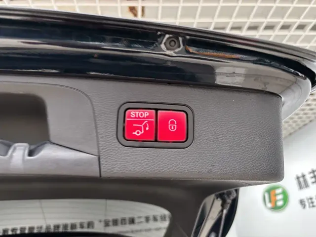 Mercedes-Benz GLC-Class — Фото автомобиля 27