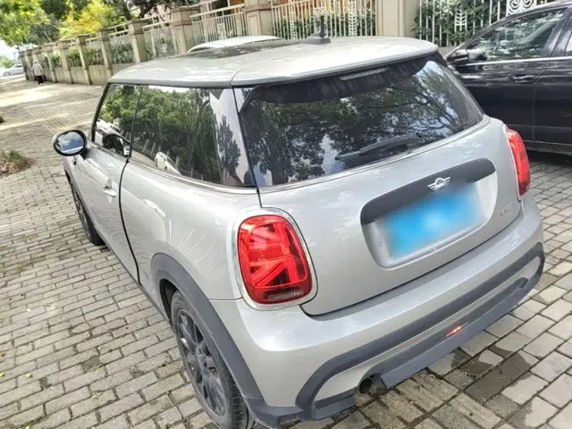 MINI Hatch — Фото автомобиля 4