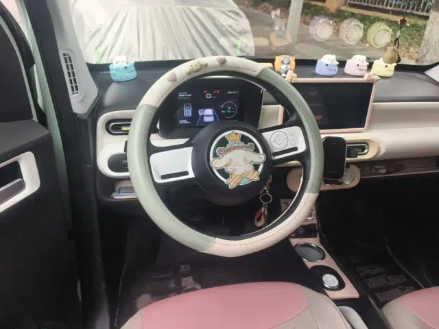 Wuling Hongguang Mini EV — Фото автомобиля 6