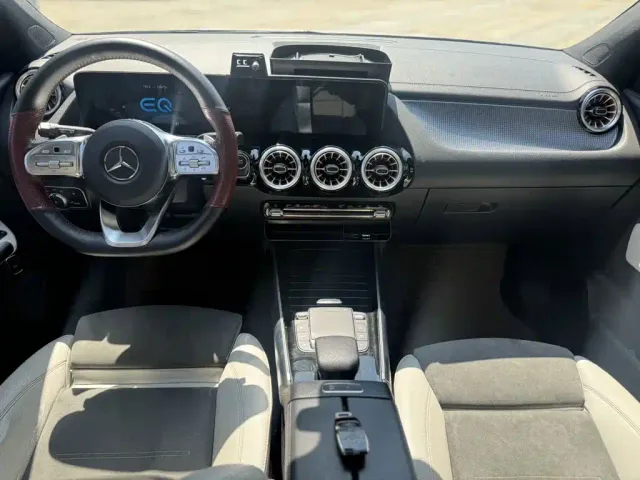 Mercedes-Benz EQA — Фото автомобиля 6