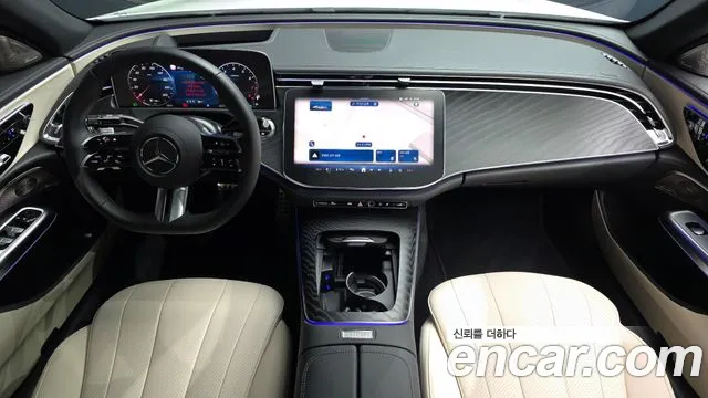 Mercedes-Benz E-Class — Фото автомобиля 7